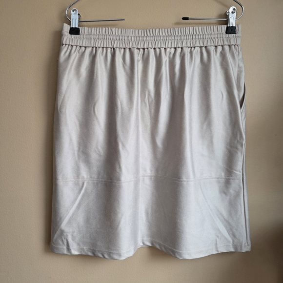 Maison d'Amelie Paris Faux Suede Drawstring Mini Skirt in Tan/Beige - Size M - Picture 10 of 10